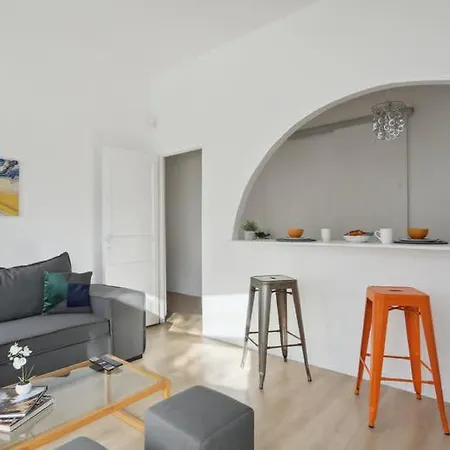 Cosy And Renovated In Heart Of Xvieme Appartamento Parigi